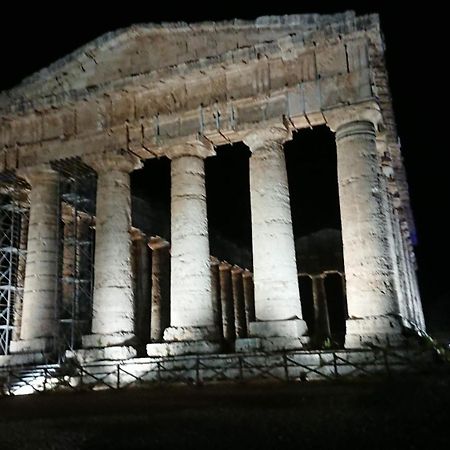 Helimos Bed&Breakfast Segesta Temple-Castellammare Calatafimi Buitenkant foto