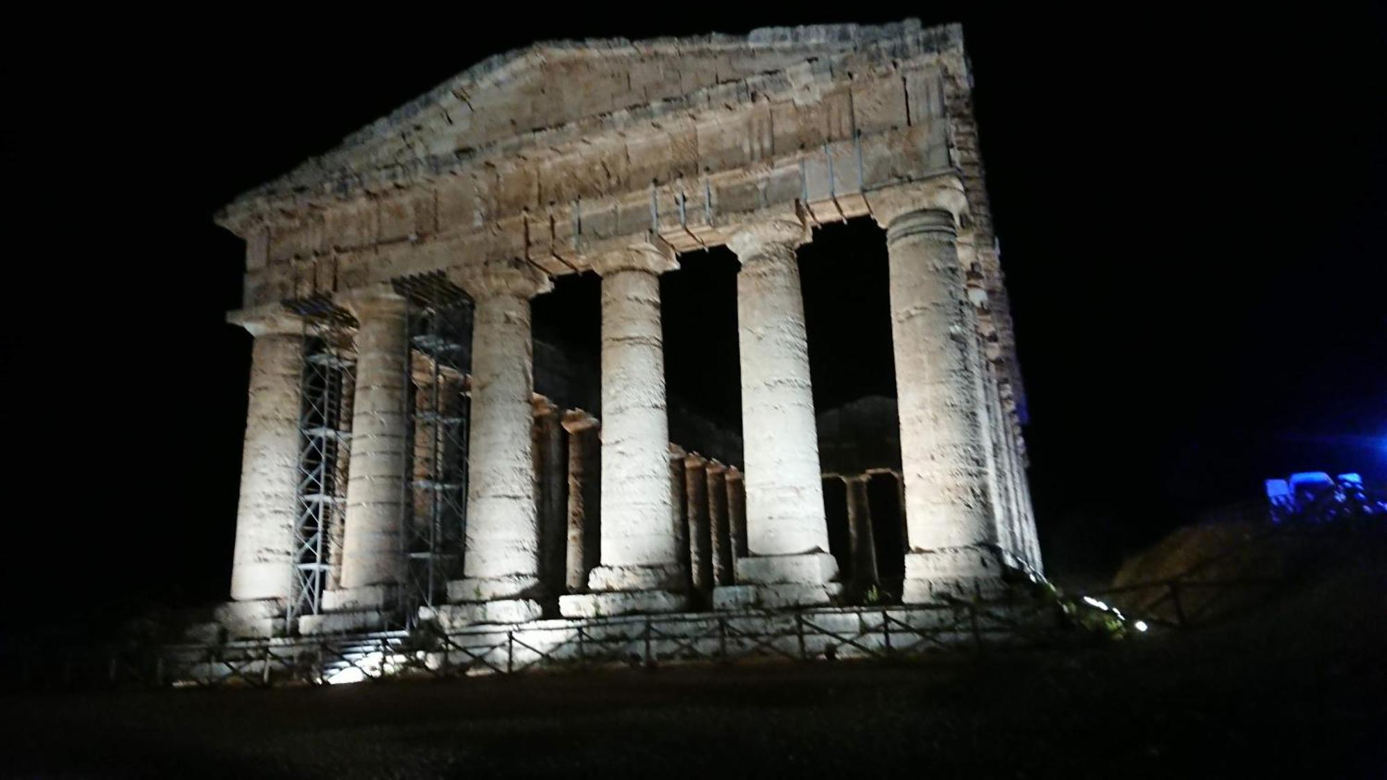Helimos Bed&Breakfast Segesta Temple-Castellammare Calatafimi Buitenkant foto
